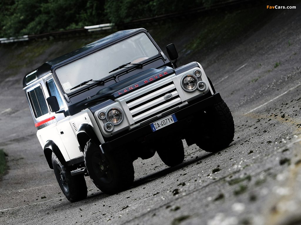 Pictures of Aznom Land Rover Defender 90 2010 (1024 x 768)