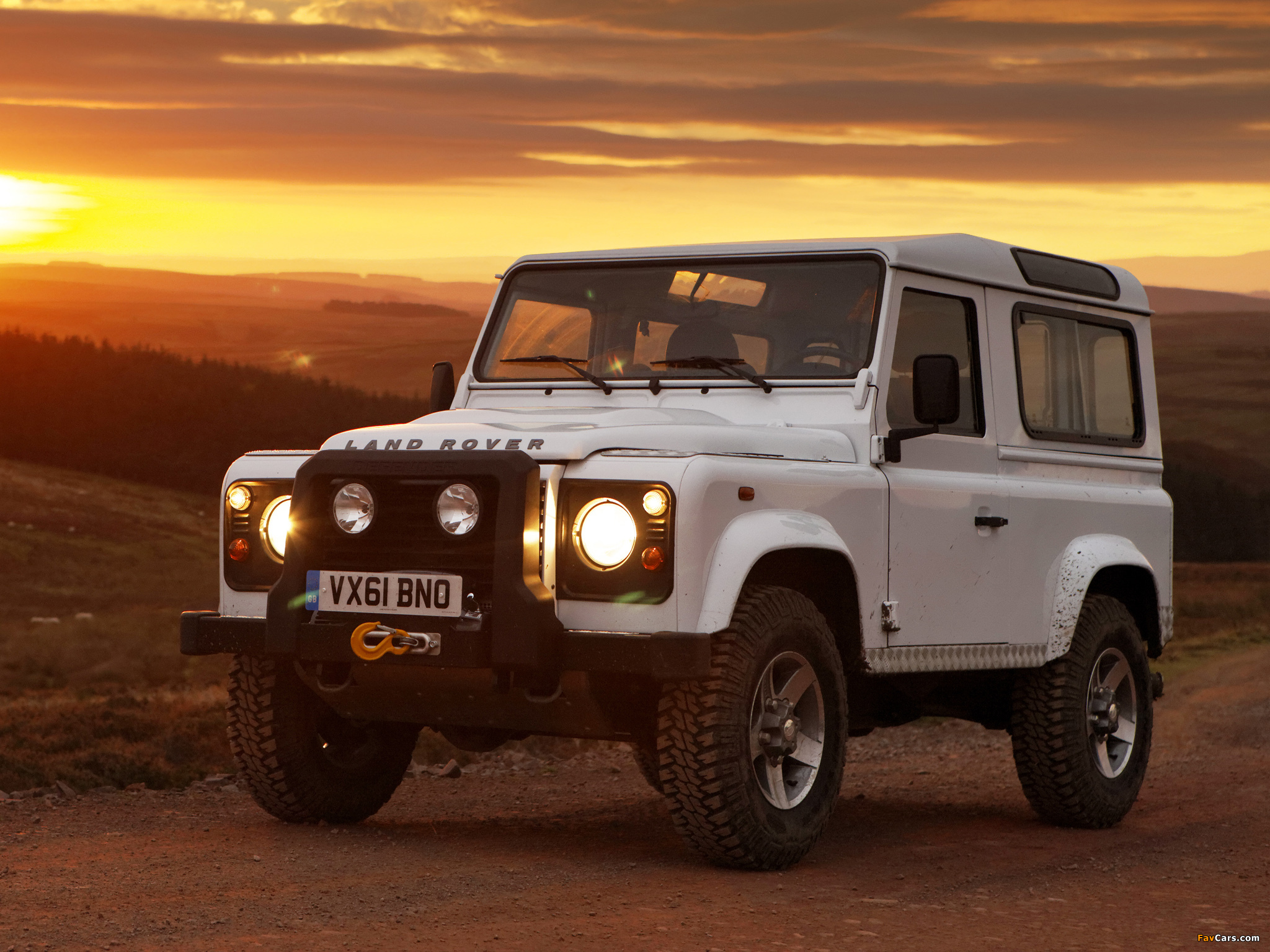 Pictures of Land Rover Defender 90 Station Wagon EU-spec 2007 (2048 x 1536)