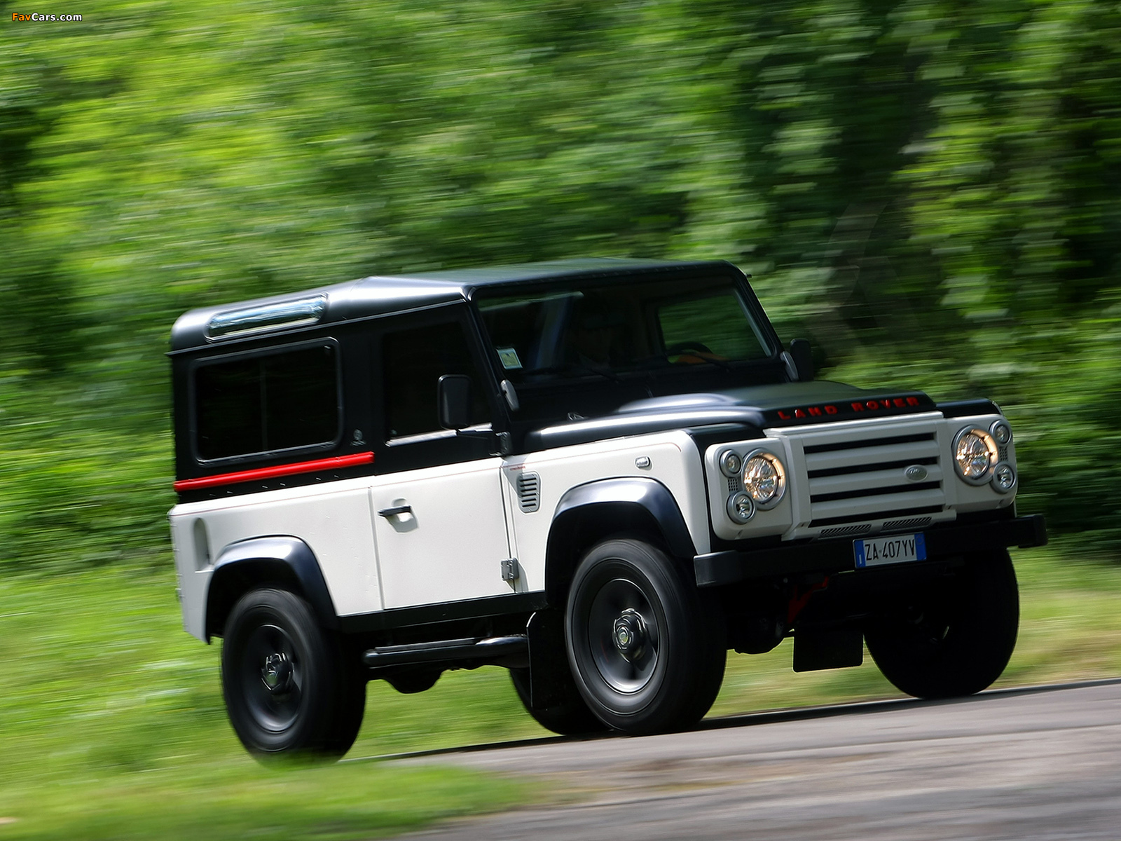 Pictures of Aznom Land Rover Defender 90 2010 (1600 x 1200)