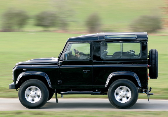 Land Rover Defender 90 Station Wagon 2007 wallpapers