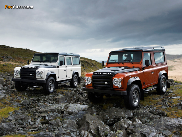 Land Rover Defender Fire & Ice 2009 wallpapers (640 x 480)