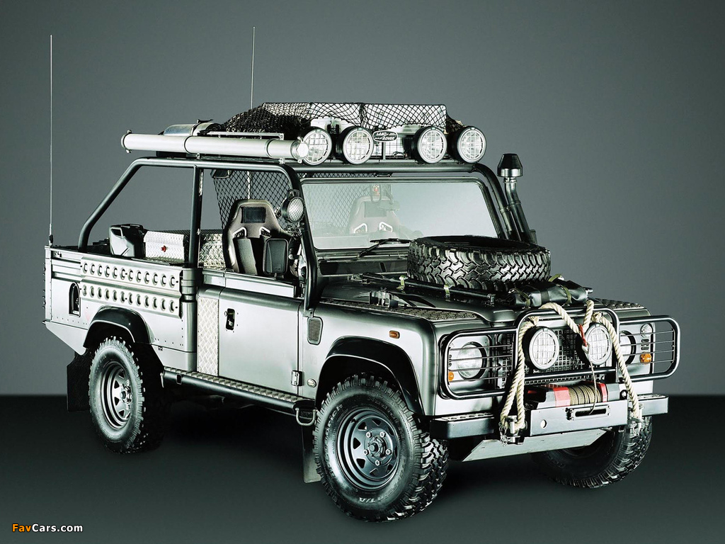 Land Rover Defender 90 Tomb Raider 2001 wallpapers (1024 x 768)