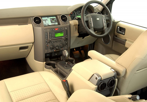 Images of Land Rover Discovery 3 ZA-spec 2005–08