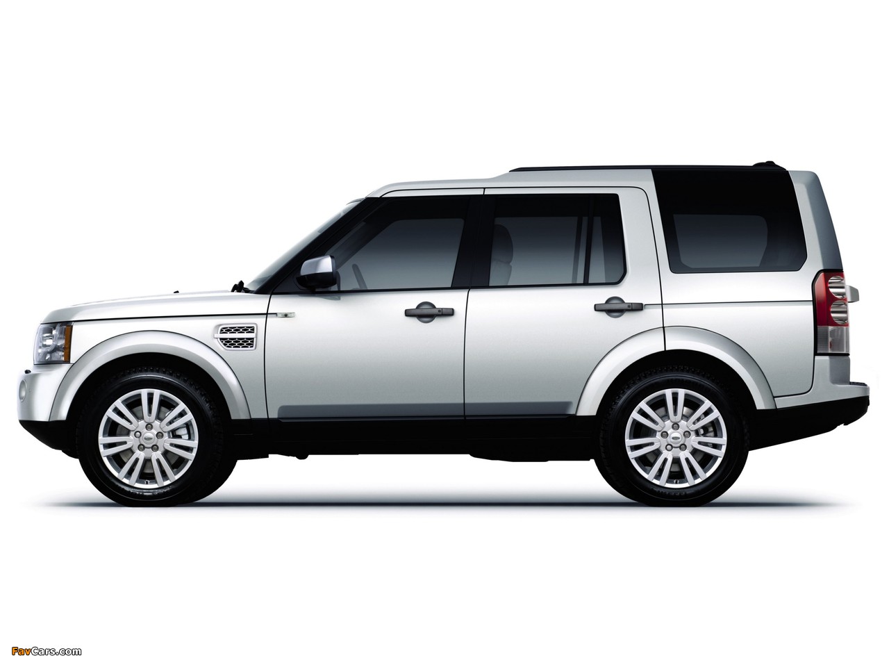 Images of Land Rover Discovery 4 SDV6 HSE 2009–13 (1280 x 960)