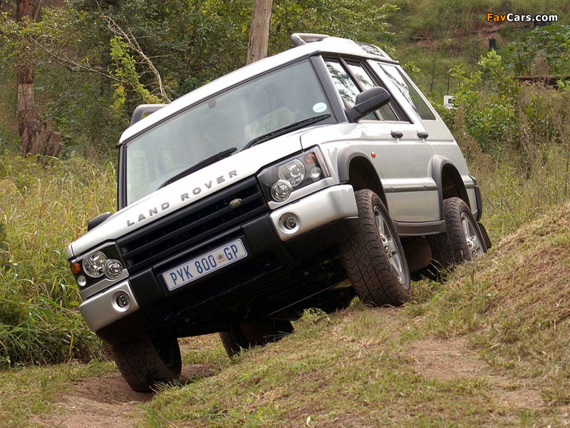 Land Rover Discovery ZA-spec 2003–04 images (800 x 600)