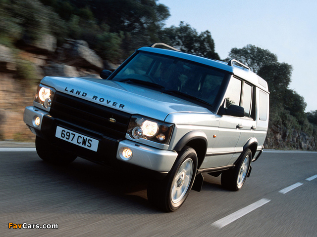 Land Rover Discovery 2003–04 photos (640 x 480)