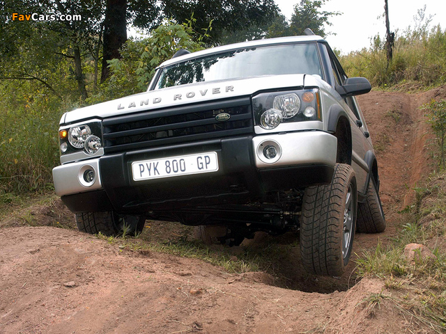 Land Rover Discovery ZA-spec 2003–04 pictures (640 x 480)