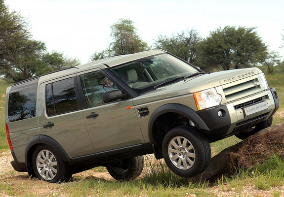 Land Rover Discovery 3 ZA-spec 2005–08 images