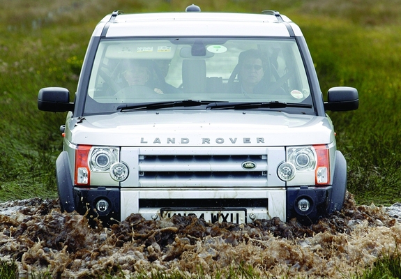 Land Rover Discovery 3 2005–08 images