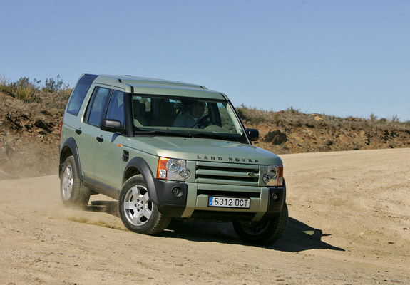 Land Rover Discovery 3 2005–08 pictures