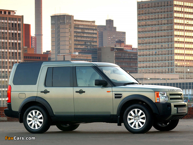Land Rover Discovery 3 ZA-spec 2005–08 wallpapers (640 x 480)