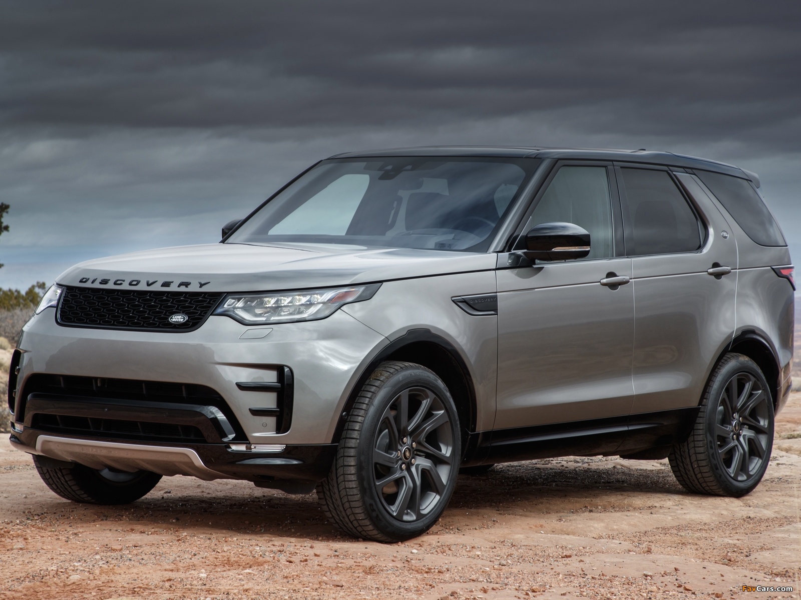 Land Rover Discovery HSE Si6 Dynamic Design Pack North America 2017 images (1600 x 1200)