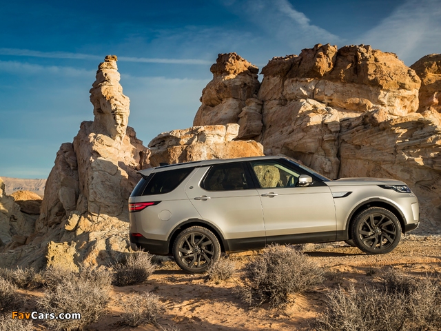 Land Rover Discovery HSE 2017 photos (640 x 480)