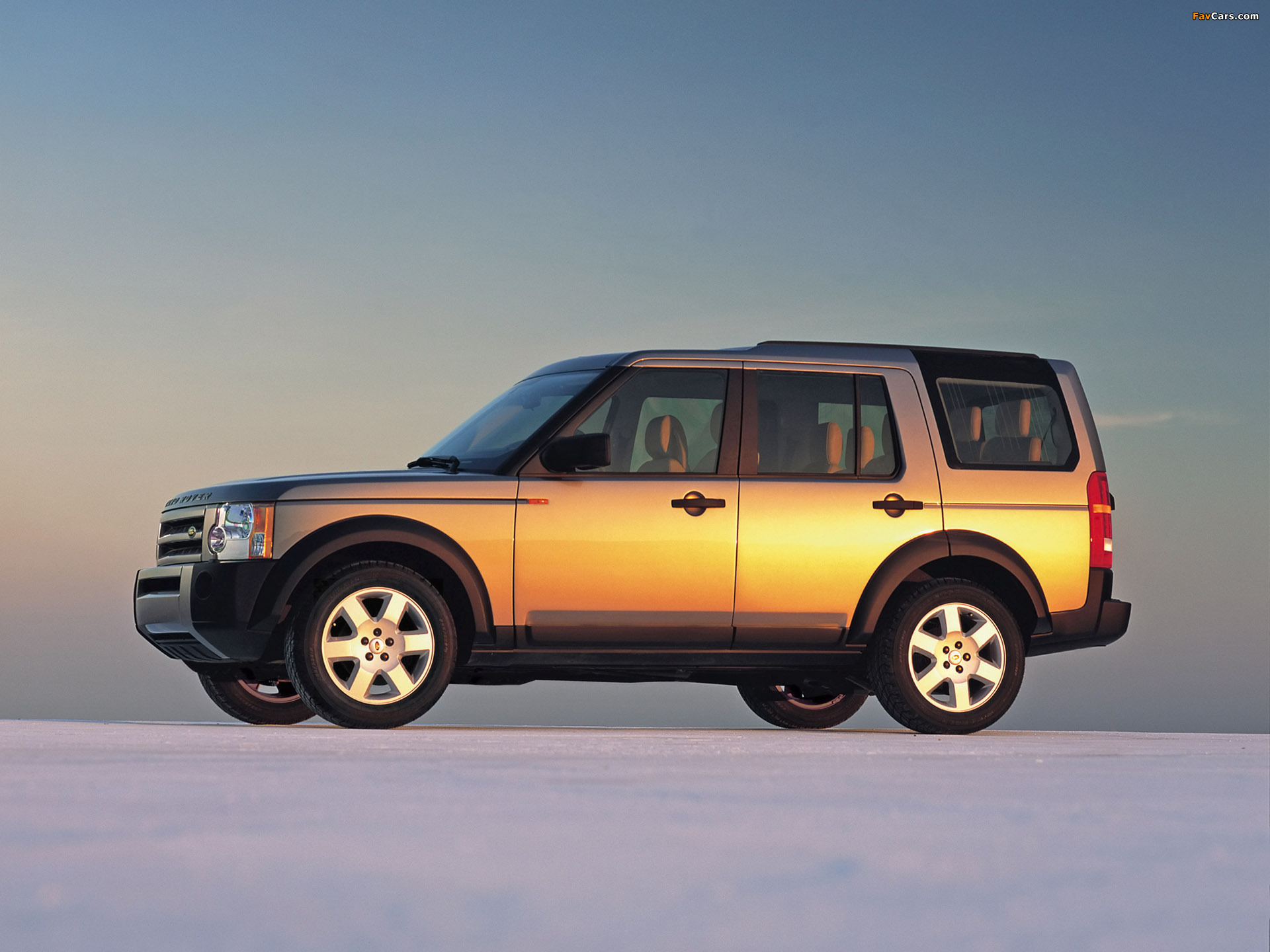 Land Rover Discovery 3 2005–08 wallpapers (1920 x 1440)