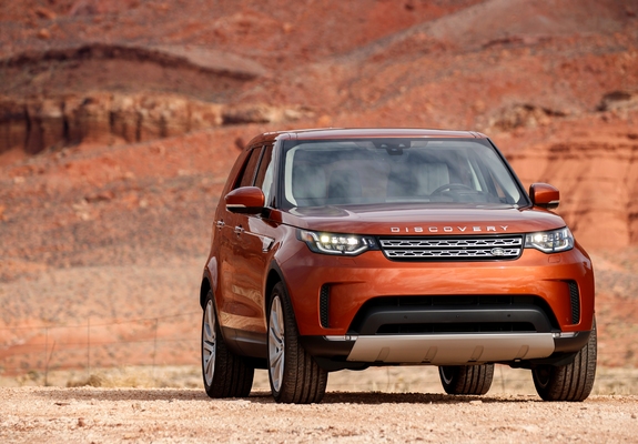 Photos of Land Rover Discovery HSE Td6 North America 2017