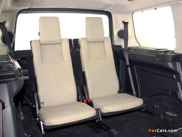 Pictures of Land Rover Discovery 3 ZA-spec 2005–08 (640 x 480)