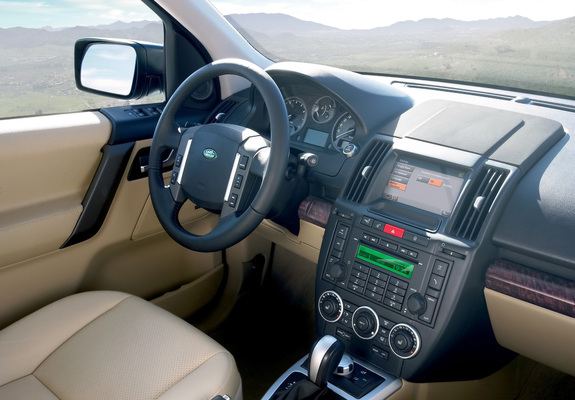 Images of Land Rover Freelander 2 2007–10