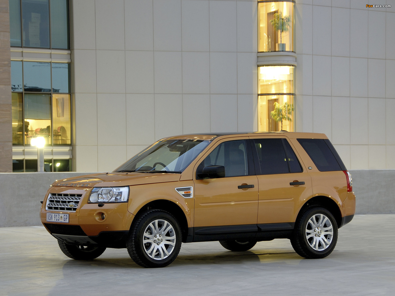 Images of Land Rover Freelander 2 ZA-spec 2007–10 (1600 x 1200)