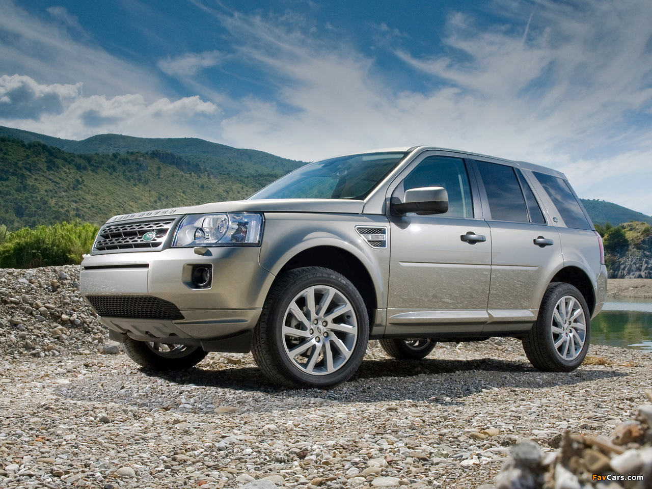 Images of Land Rover Freelander 2 2010 (1280 x 960)