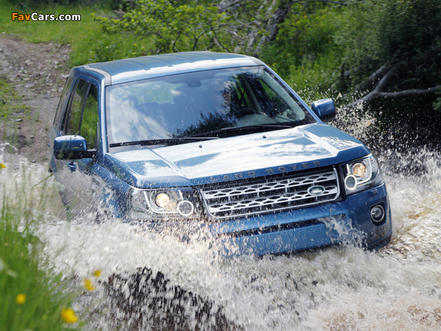Images of Land Rover Freelander 2 SD4 2012 (640 x 480)