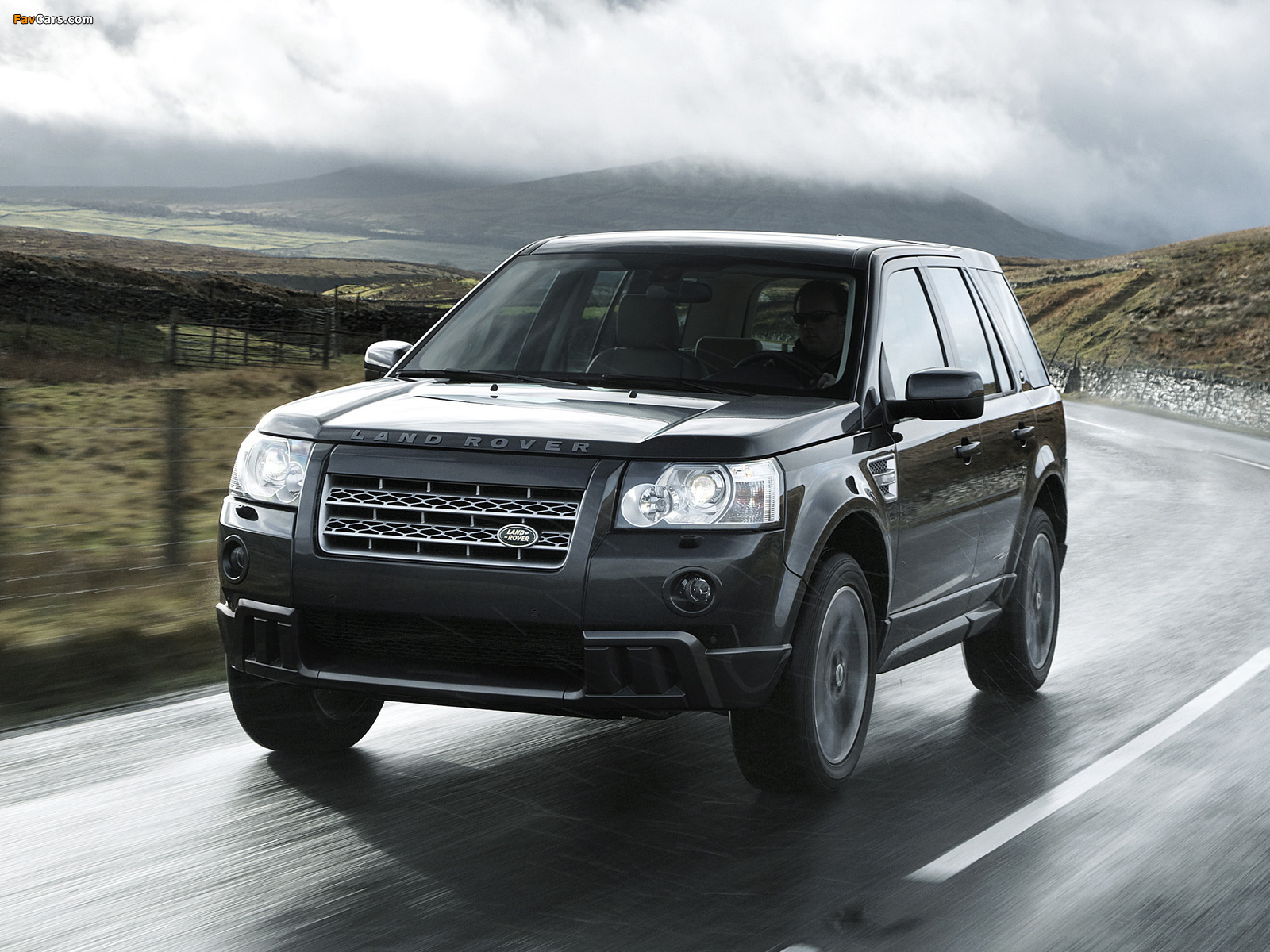 Images of Land Rover Freelander 2 Sport 2010 (1600 x 1200)