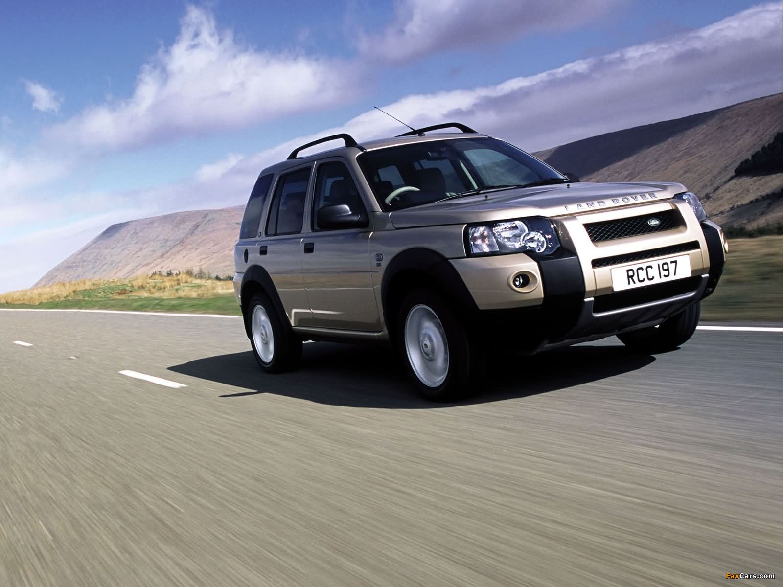 Land Rover Freelander 5-door 2003–06 images (1600 x 1200)