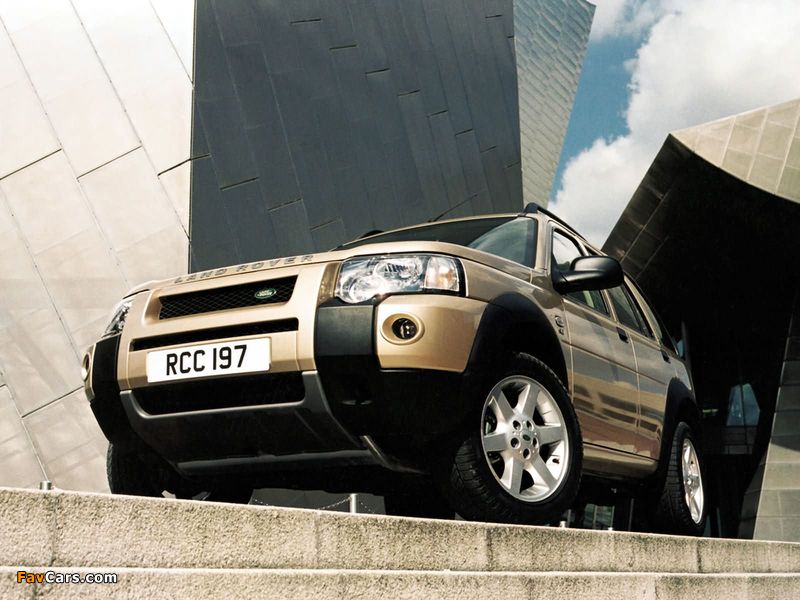 Land Rover Freelander 5-door 2003–06 pictures (800 x 600)
