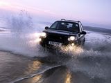 Land Rover Freelander 3-door 2003–06 wallpapers