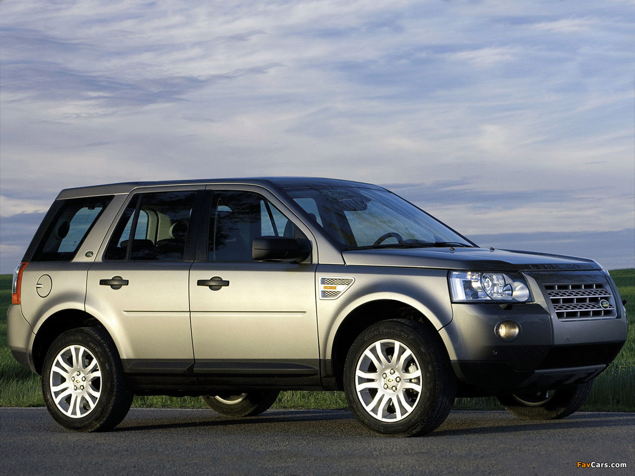 Land Rover Freelander 2 2007–10 pictures (1280 x 960)