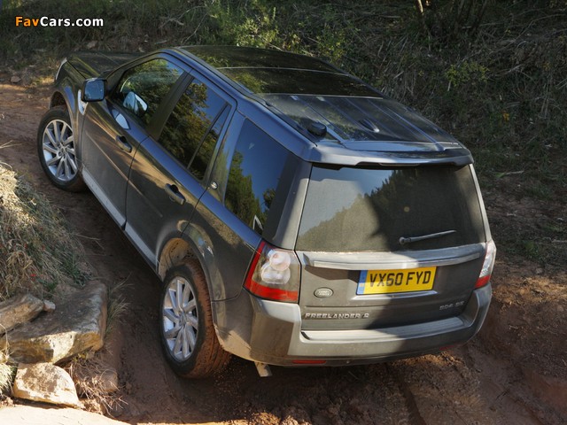 Land Rover Freelander 2 SD4 2010–12 pictures (640 x 480)