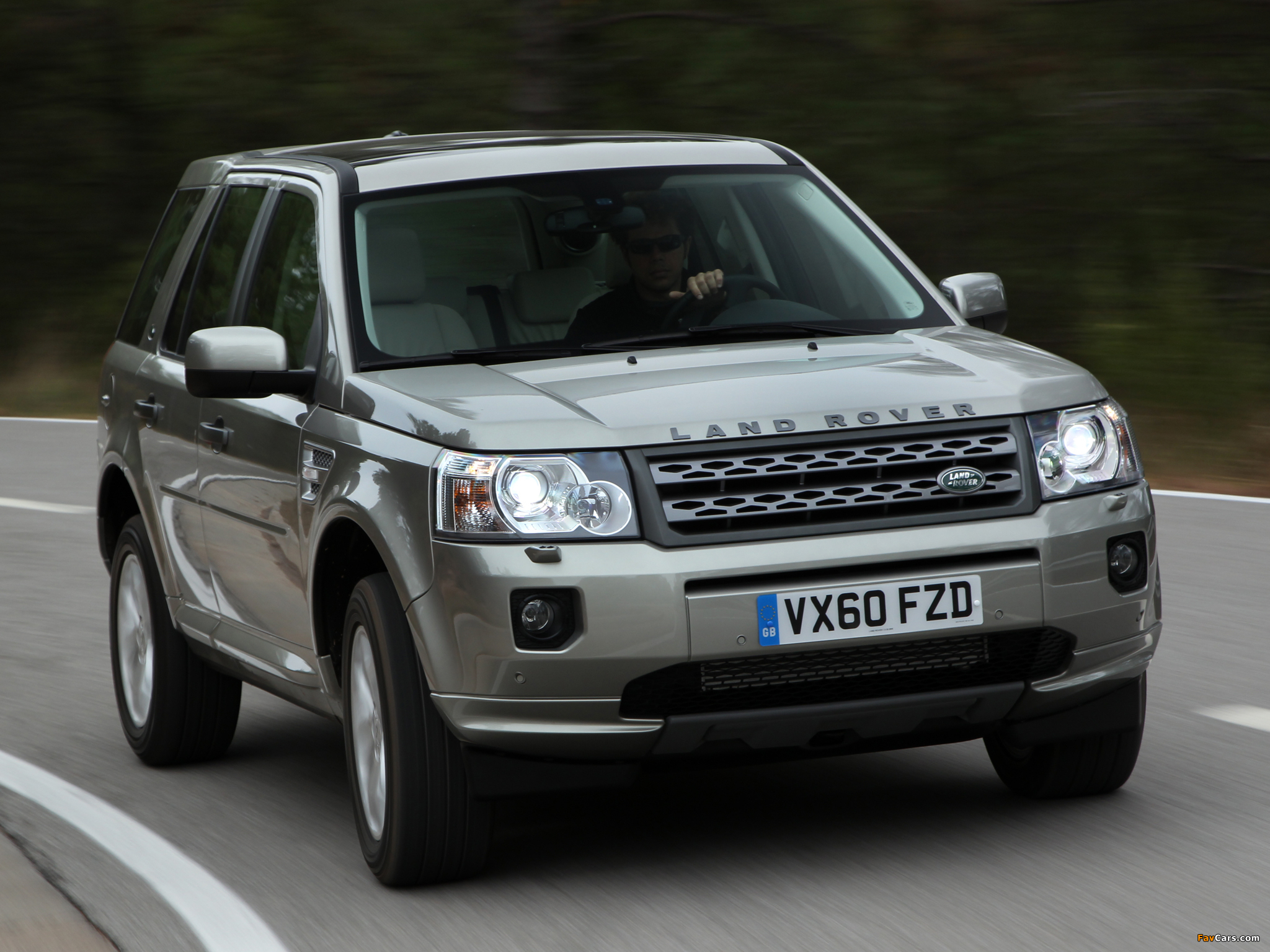 Land Rover Freelander 2 D4 2010 wallpapers (2048 x 1536)