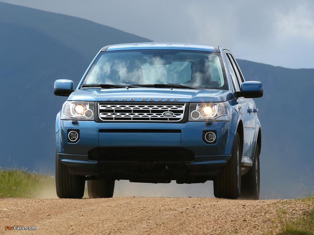 Land Rover Freelander 2 SD4 2012 images (1024 x 768)