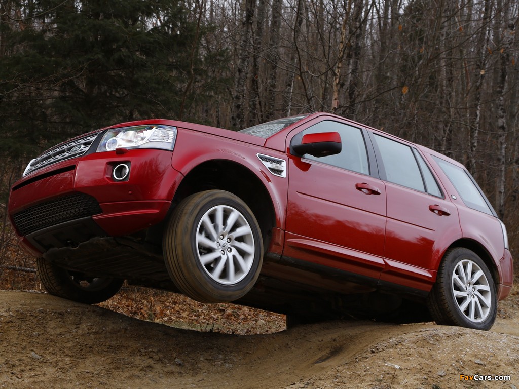 Land Rover Freelander 2 HSE 2012 photos (1024 x 768)