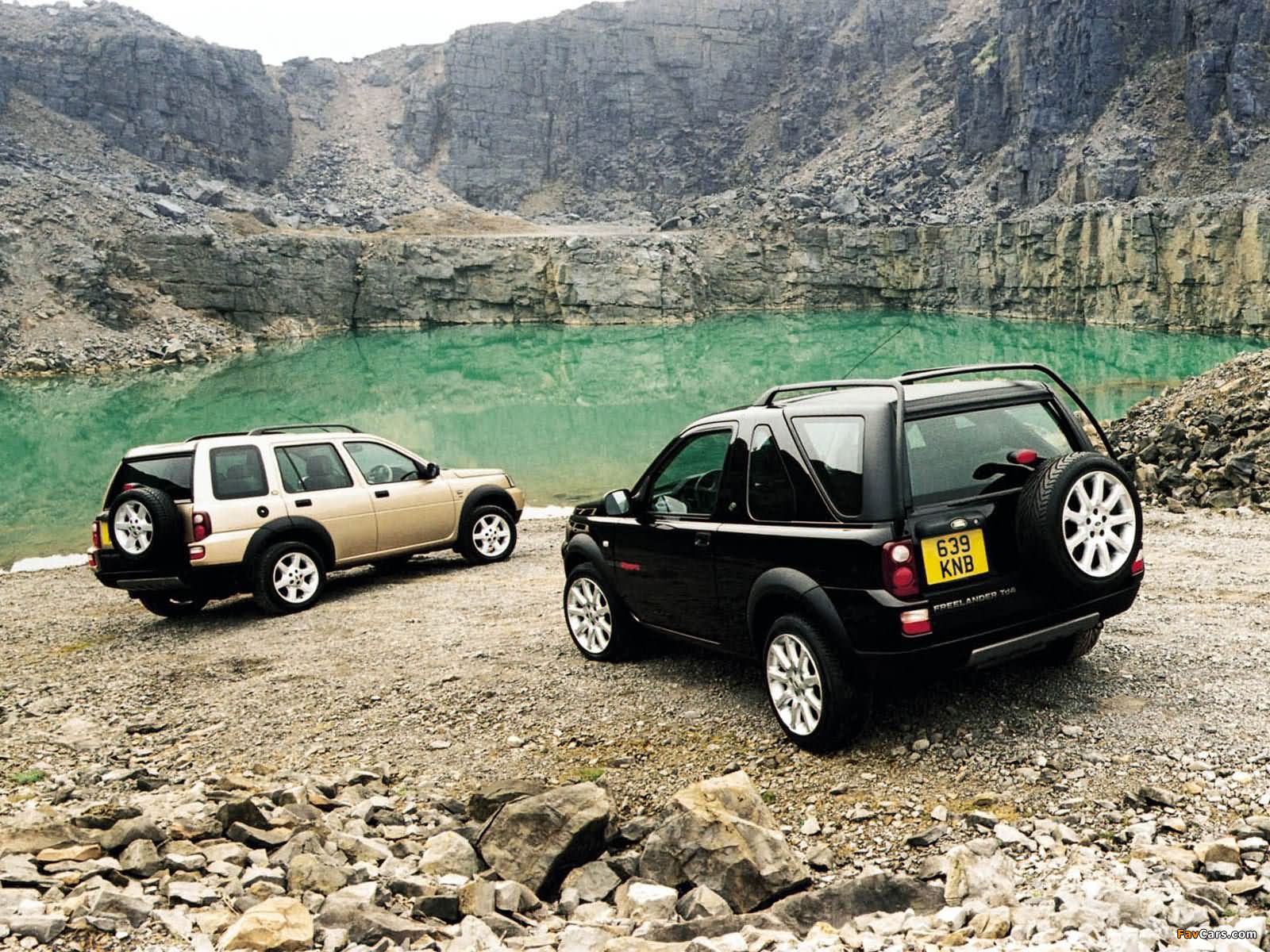 Land Rover Freelander 3-door 2003–06 wallpapers (1600 x 1200)