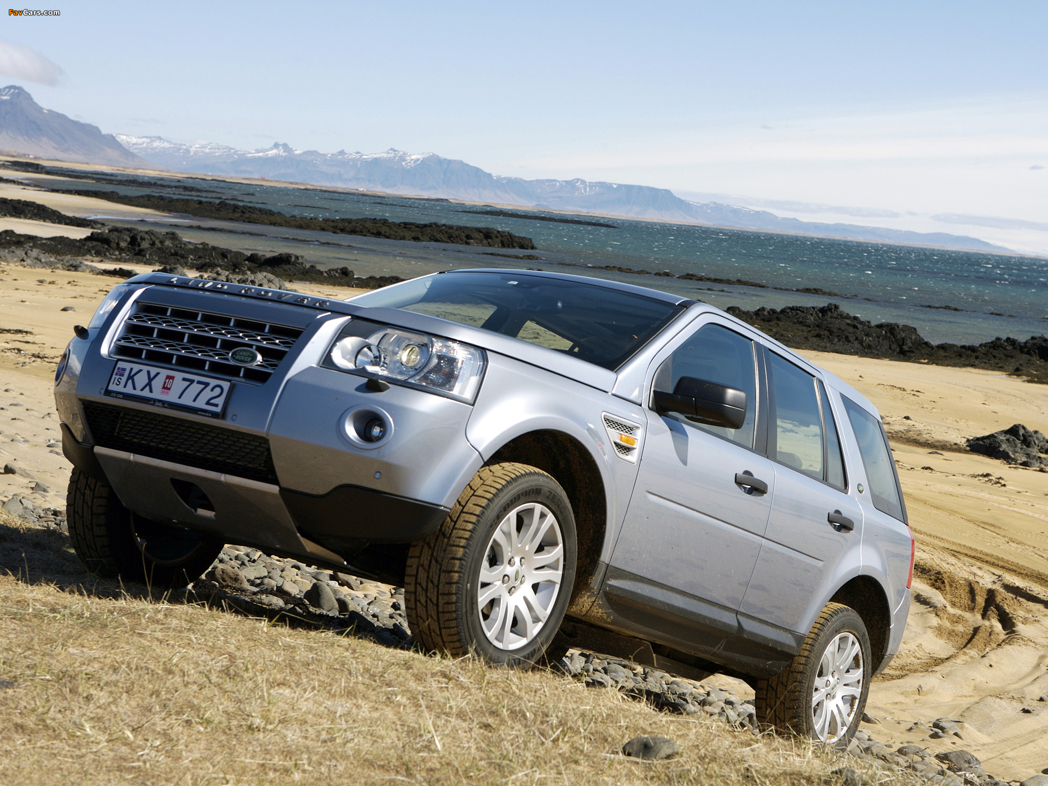 Land Rover Freelander 2 2007–10 wallpapers (2048 x 1536)