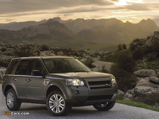 Photos of Land Rover Freelander 2 2007–10 (640 x 480)