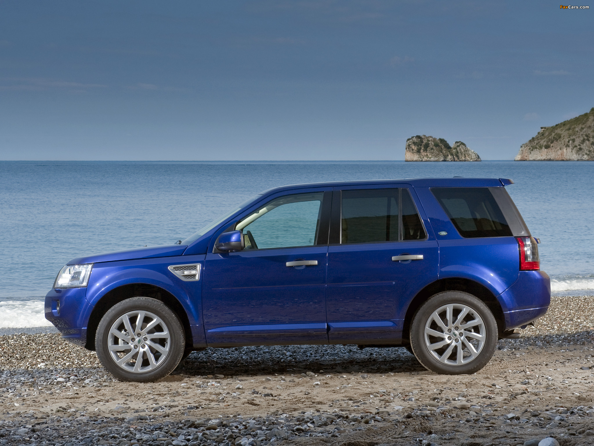 Photos of Land Rover Freelander 2 2010 (2048 x 1536)