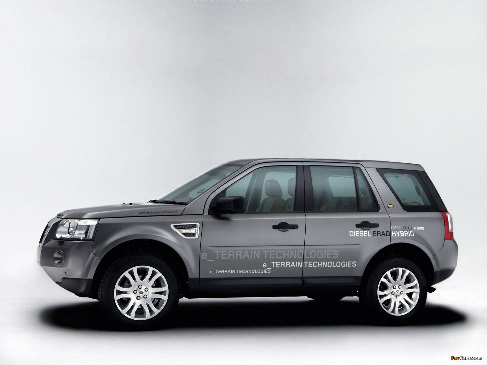 Pictures of Land Rover Diesel ERAD Hybrid Prototype 2008 (1600 x 1200)