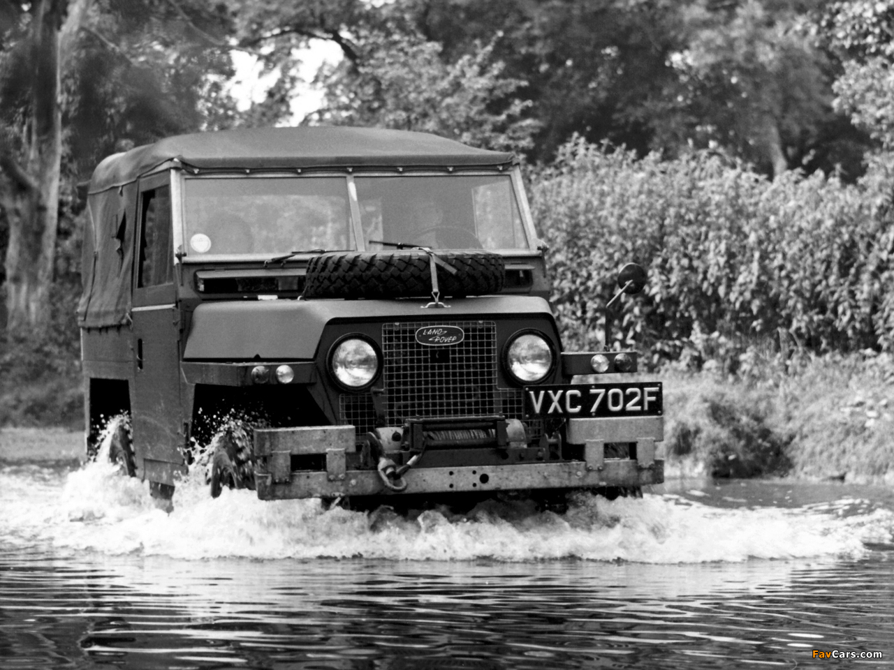 Pictures of Land Rover Lightweight (Series IIA) 1968–72 (1280 x 960)