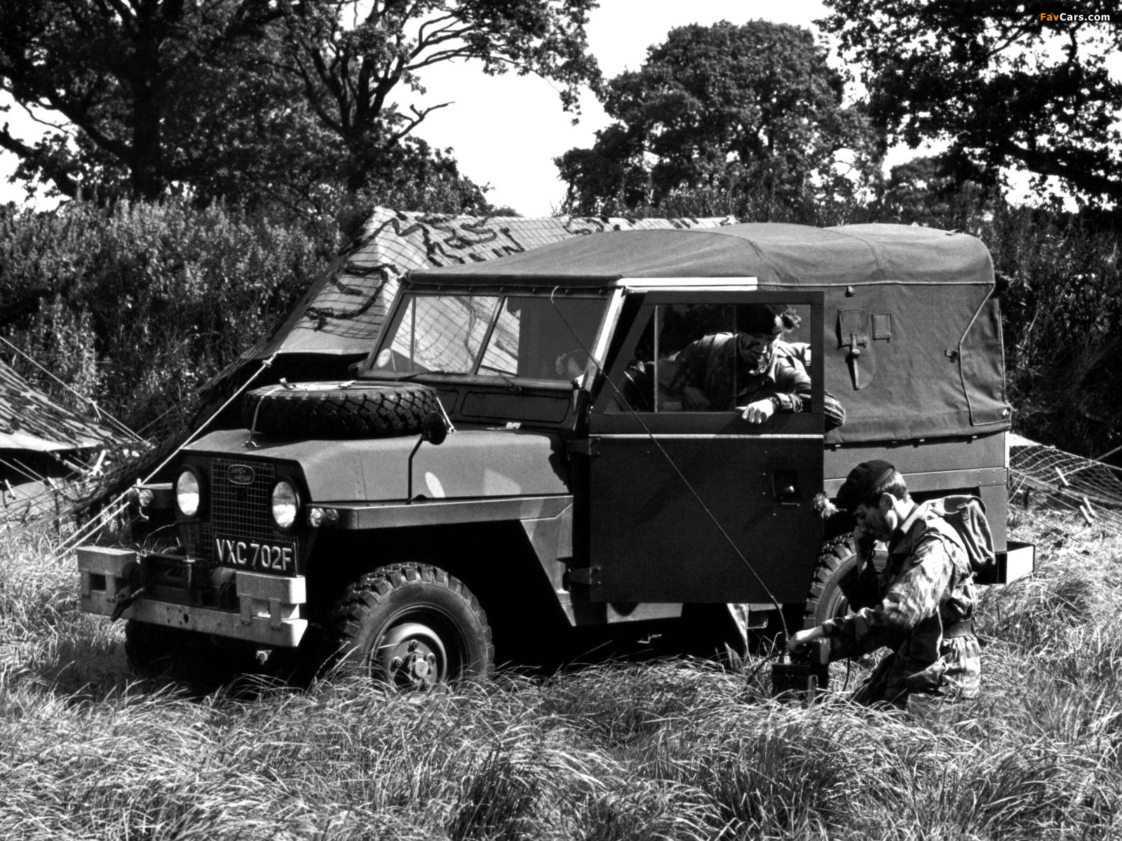 Land Rover Lightweight (Series IIA) 1968–72 wallpapers (1600 x 1200)