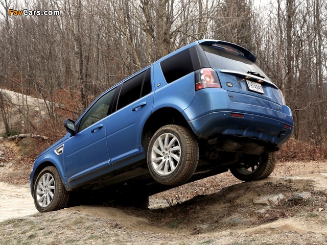 Land Rover LR2 HSE 2012 pictures (640 x 480)
