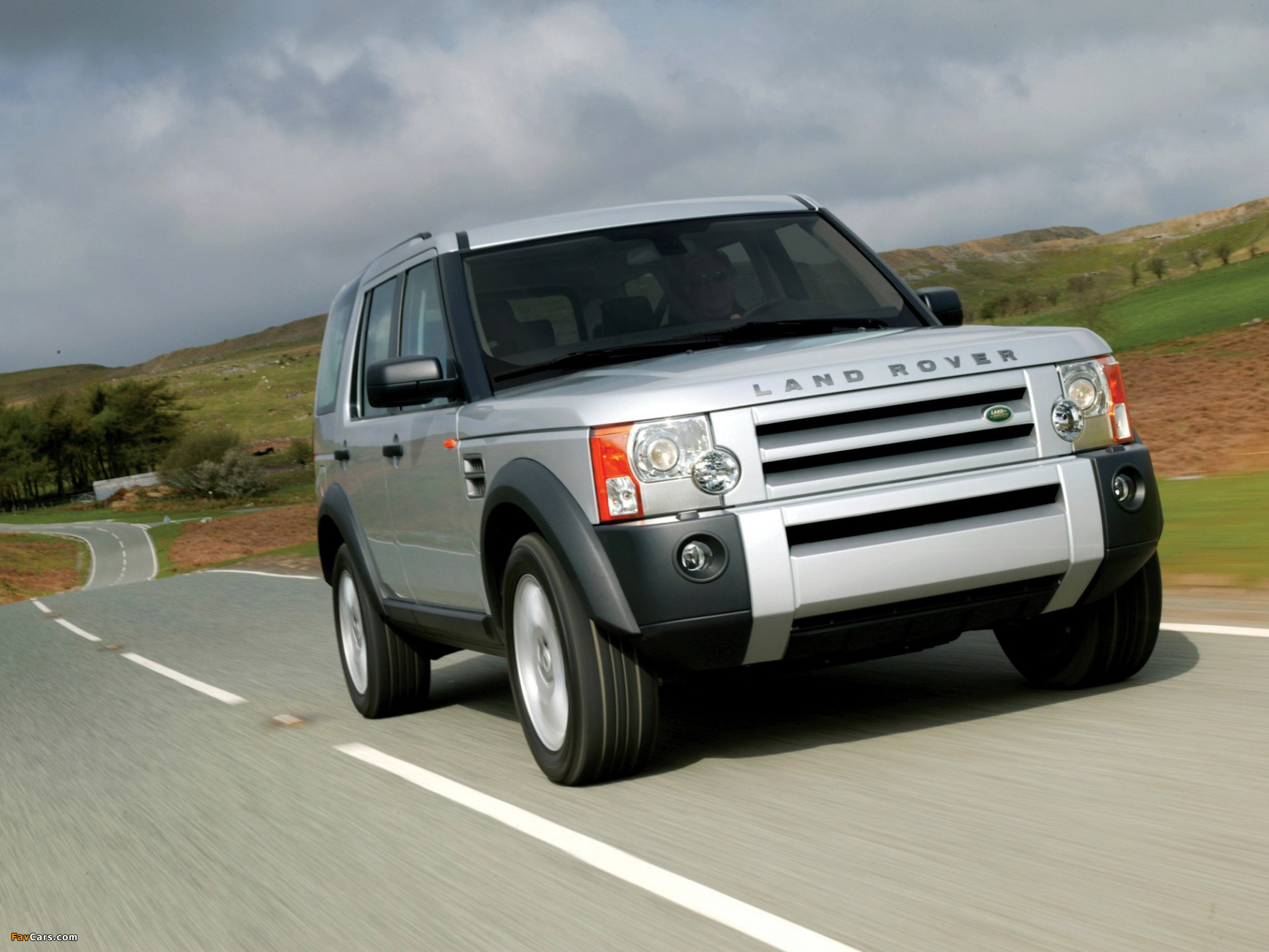 Land Rover LR3 2005–08 pictures (1920 x 1440)