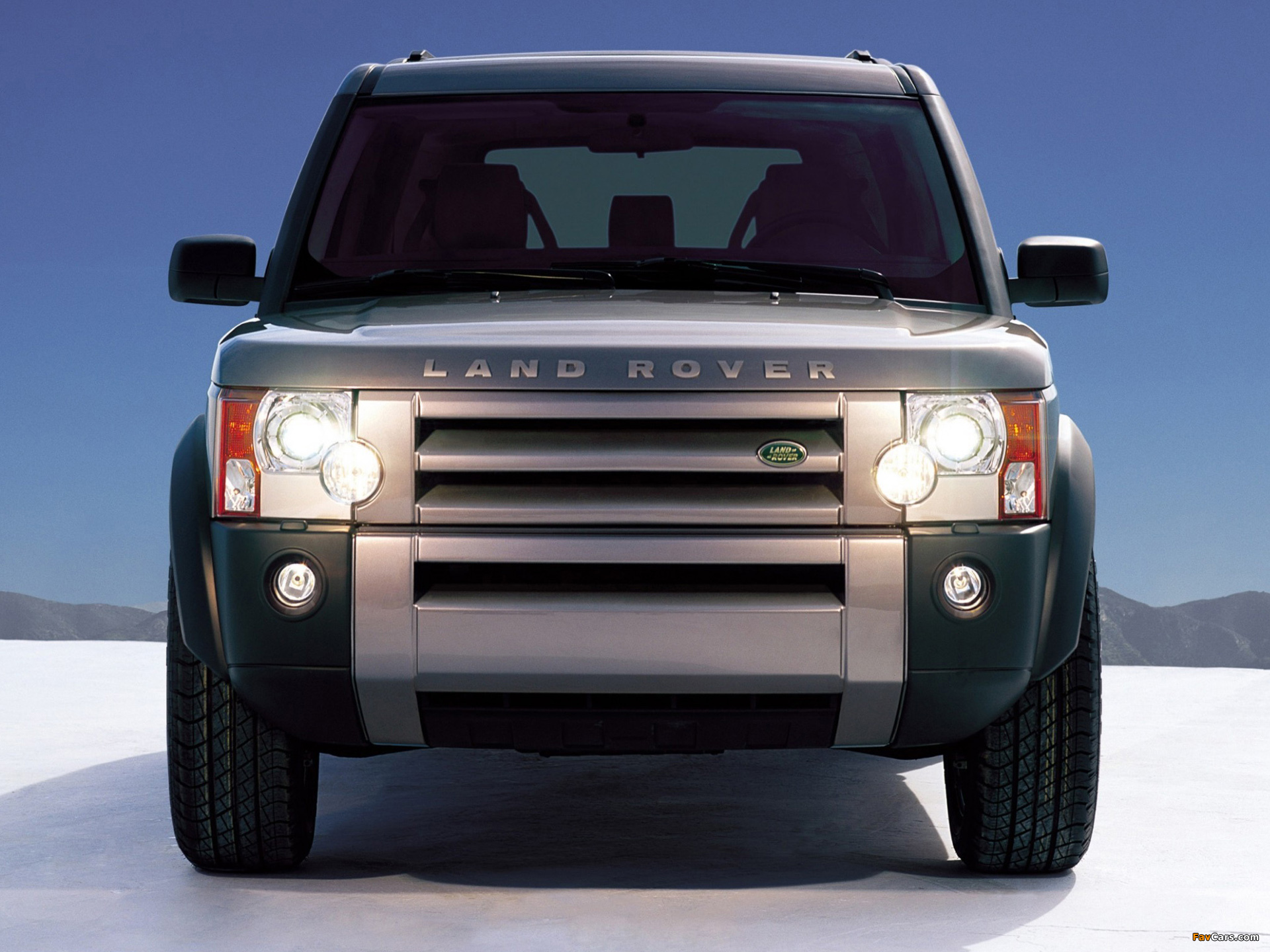 Land Rover LR3 2005–08 wallpapers (1920 x 1440)