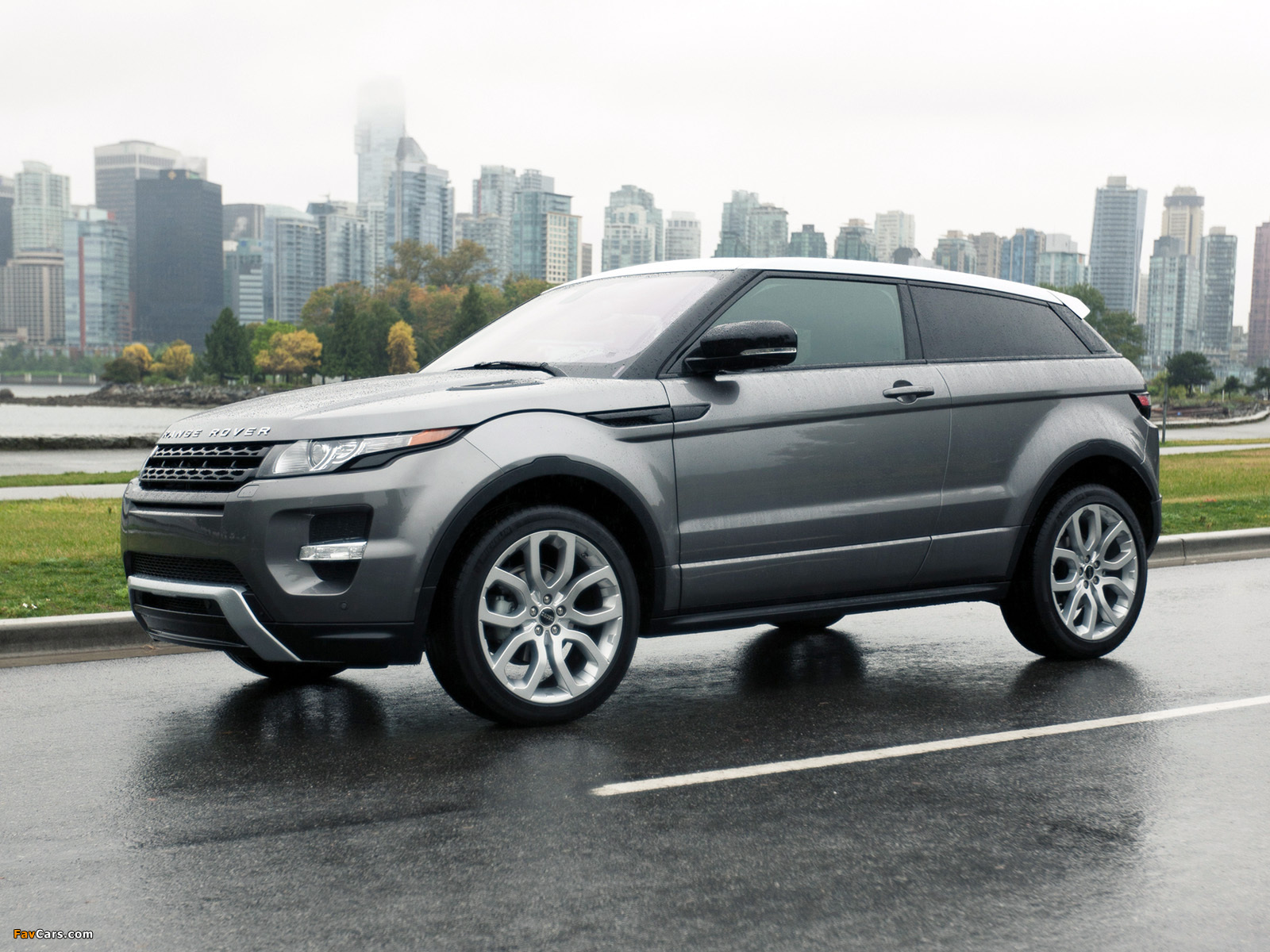 Images of Range Rover Evoque Coupe Dynamic US-spec 2011 (1600 x 1200)