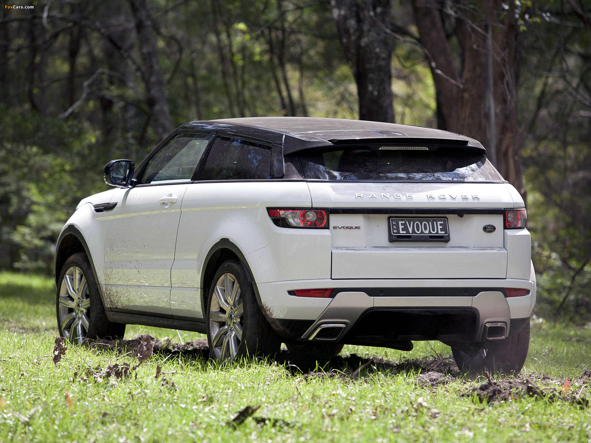 Range Rover Evoque Coupe Dynamic AU-spec 2011 images (2048 x 1536)