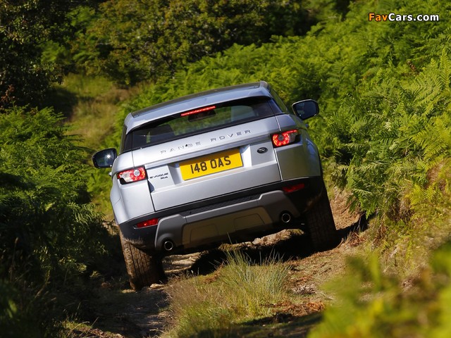 Range Rover Evoque Coupe Si4 Prestige UK-spec 2011 photos (640 x 480)