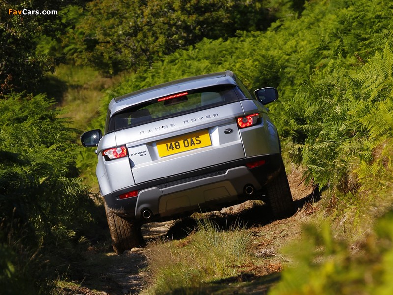 Range Rover Evoque Coupe Si4 Prestige UK-spec 2011 photos (800 x 600)