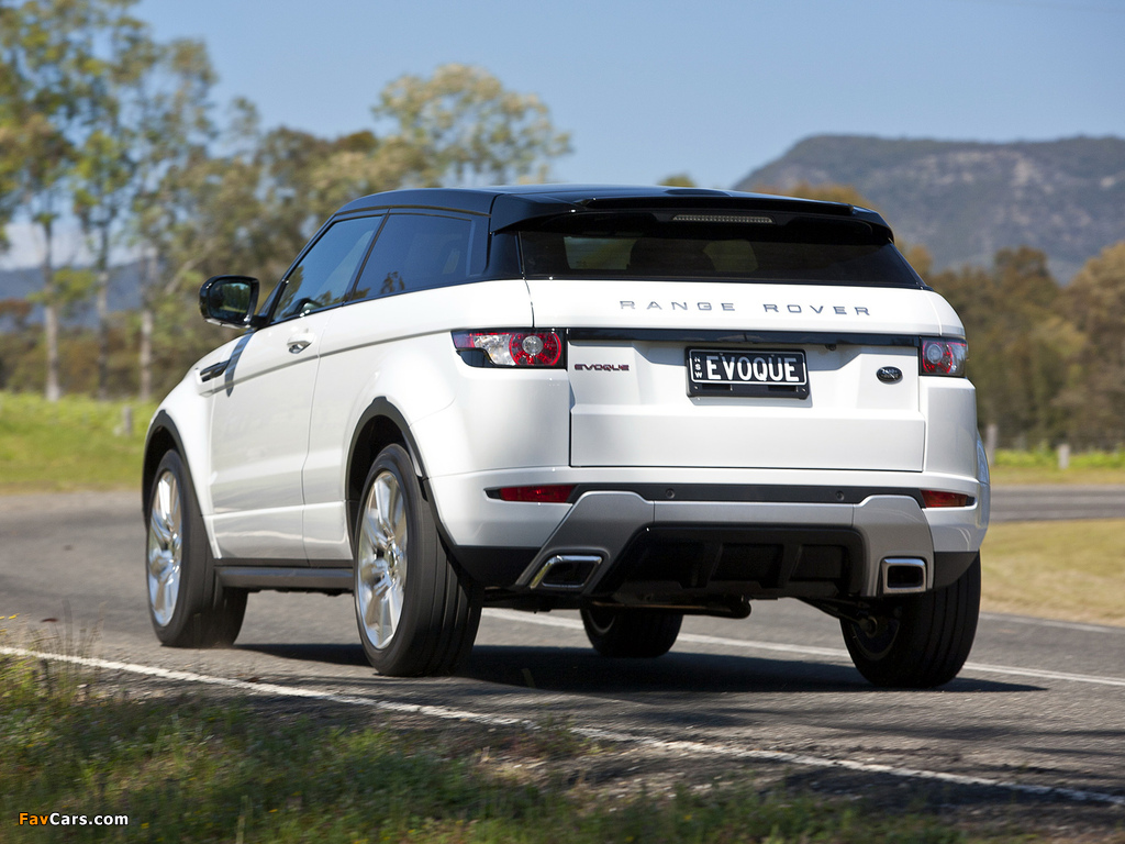 Range Rover Evoque Coupe Dynamic AU-spec 2011 photos (1024 x 768)