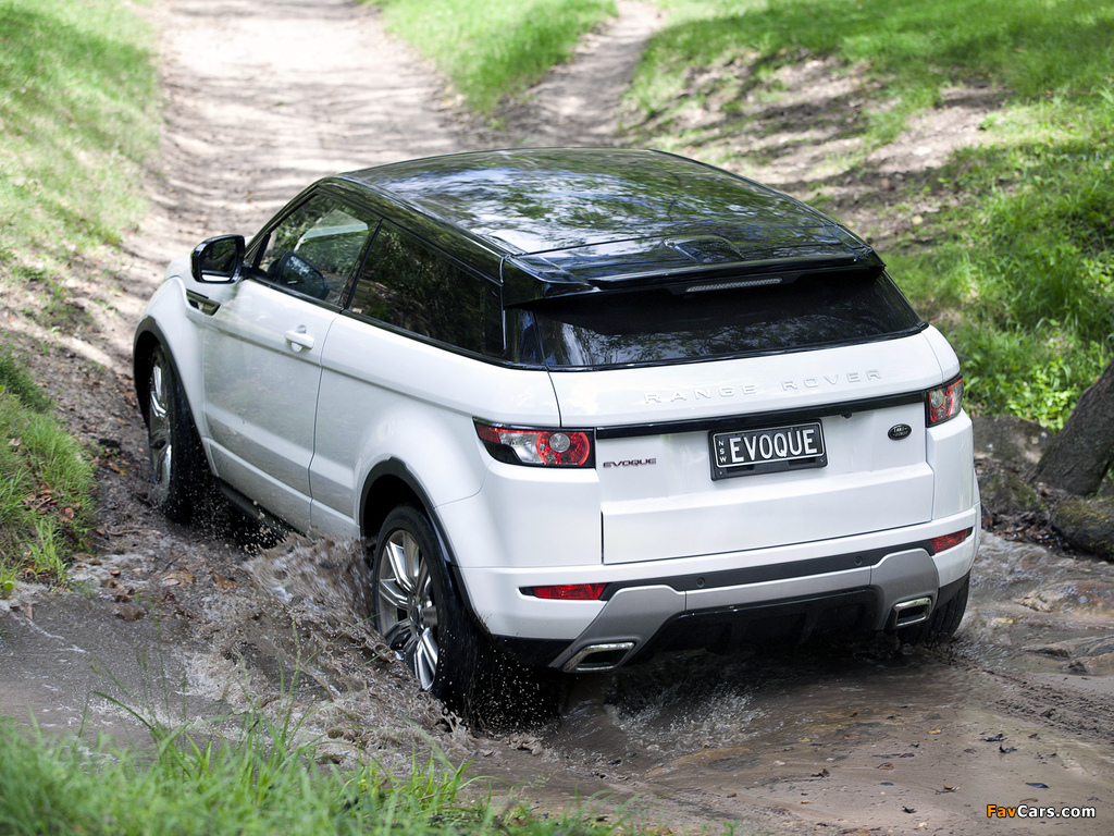 Range Rover Evoque Coupe Dynamic AU-spec 2011 pictures (1024 x 768)