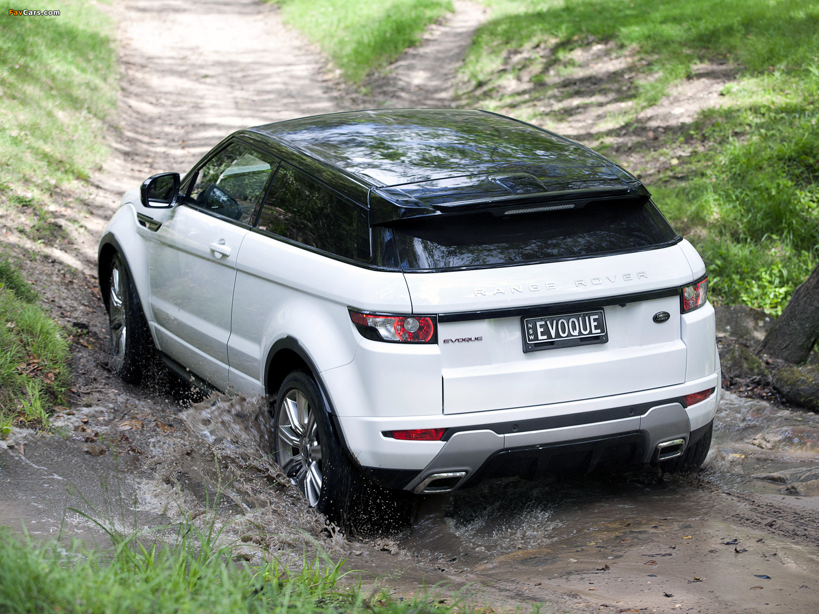 Range Rover Evoque Coupe Dynamic AU-spec 2011 pictures (1600 x 1200)